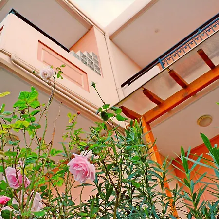 Apart Otel Melina's House 3*